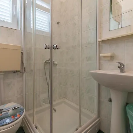 Lucia Biograd Apartman Biograd Na Moru