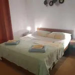 Lucia Biograd Biograd Na Moru