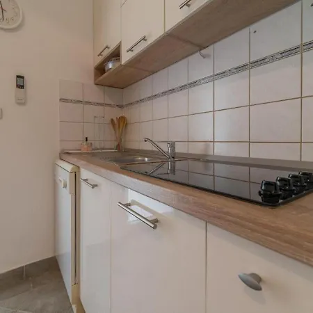Apartament Lucia Biograd