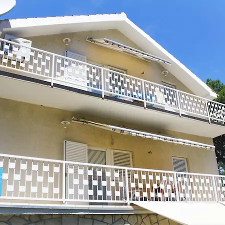 Apartment Lucia Biograd Biograd Na Moru