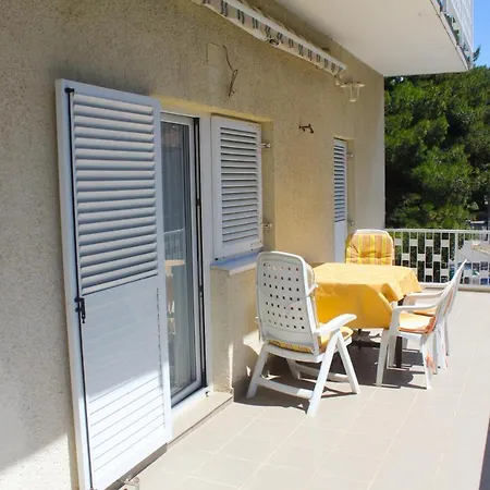 Apartment Lucia Biograd *