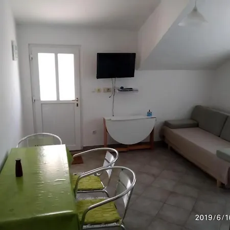 Apartment Lucia Biograd Biograd Na Moru