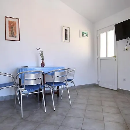 Apartment Lucia Biograd *