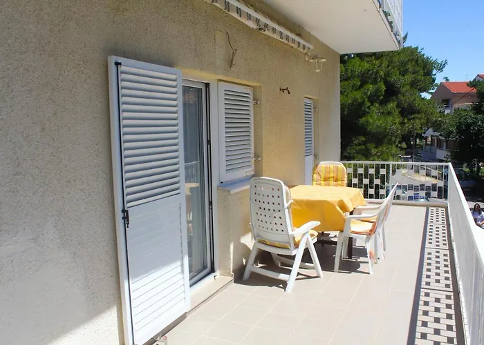 Apartament Lucia Biograd *