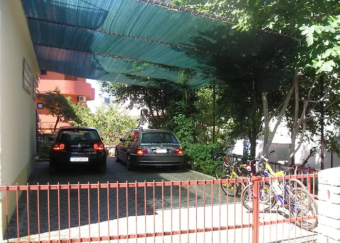 Lucia Biograd דירה ביוגראד נה מורו